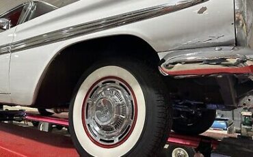 Chevrolet-Impala-1959-17
