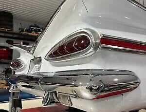 Chevrolet-Impala-1959-23