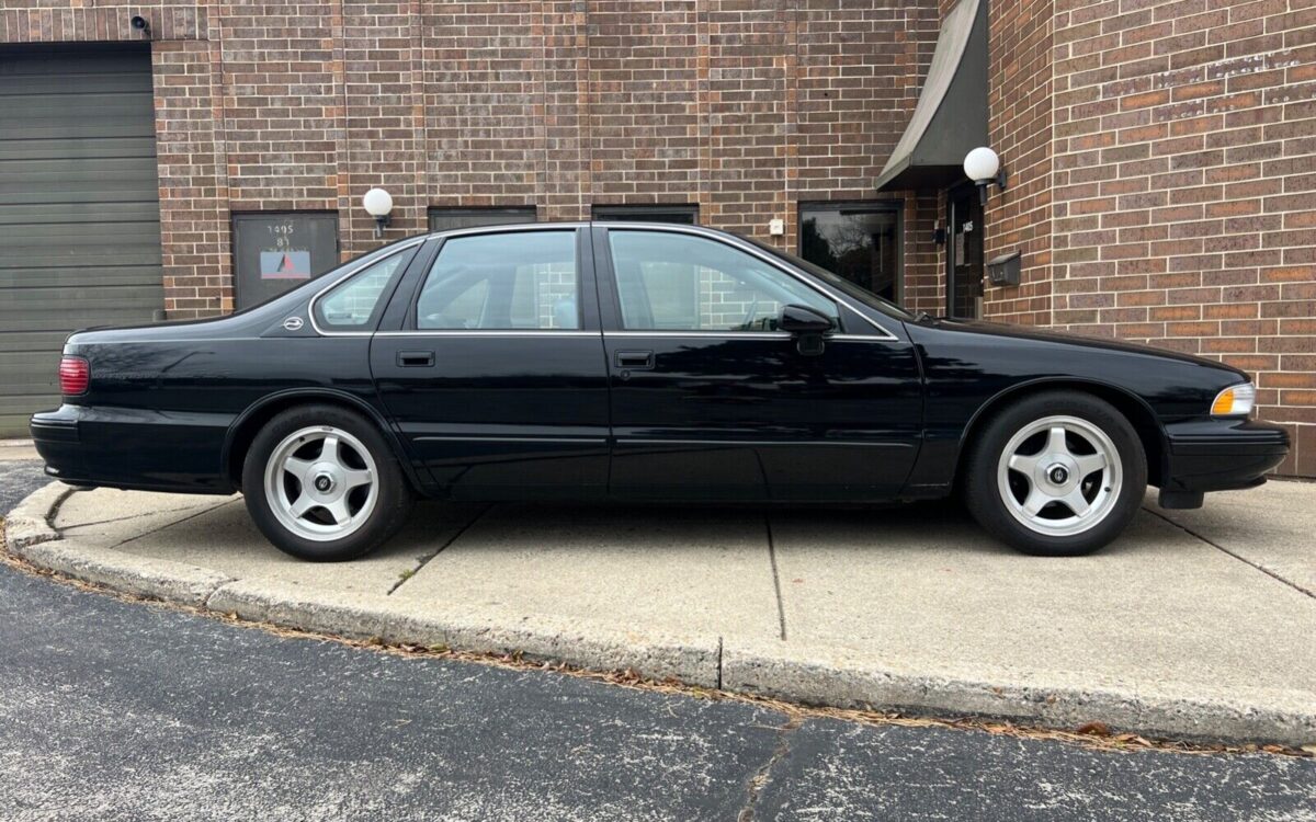 Chevrolet-Impala-1994-8
