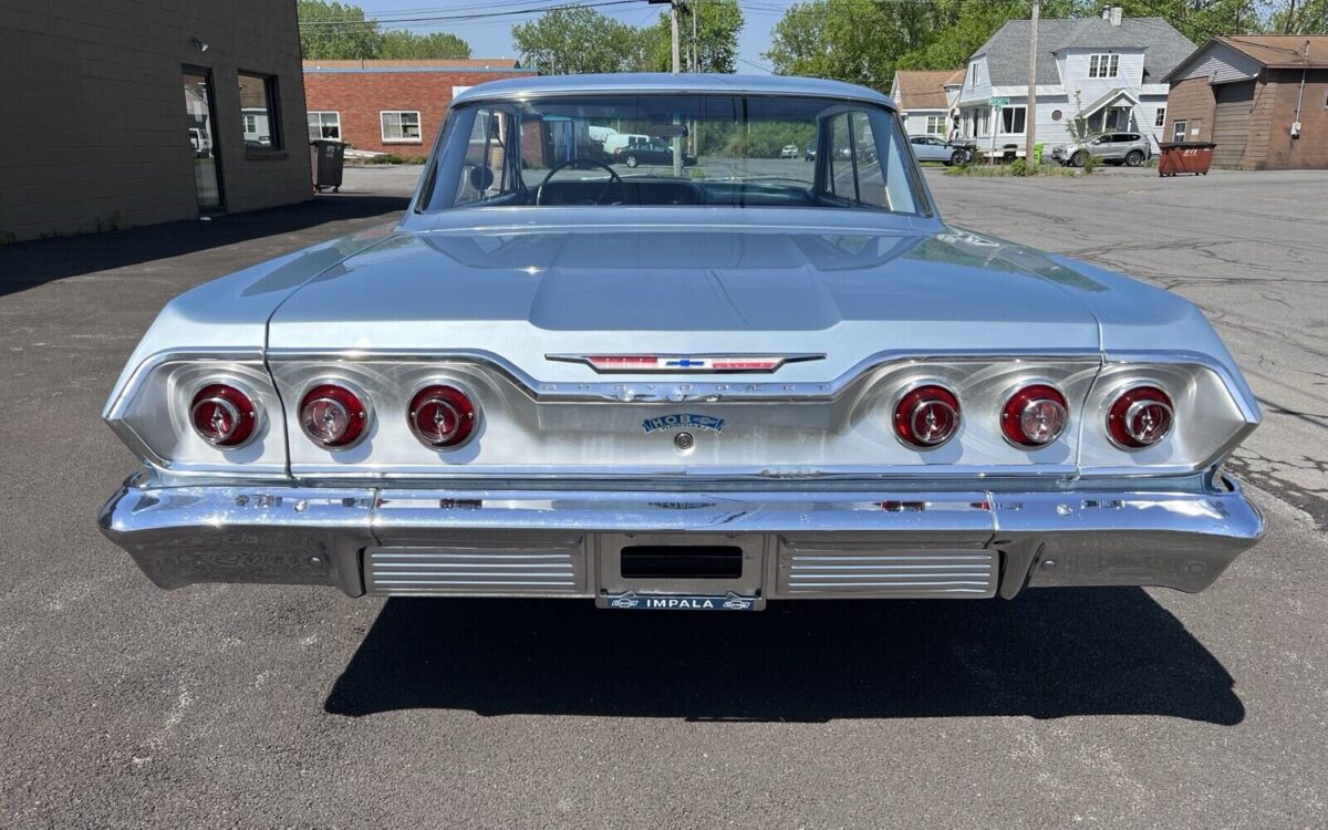 Chevrolet-Impala-Berline-1963-9