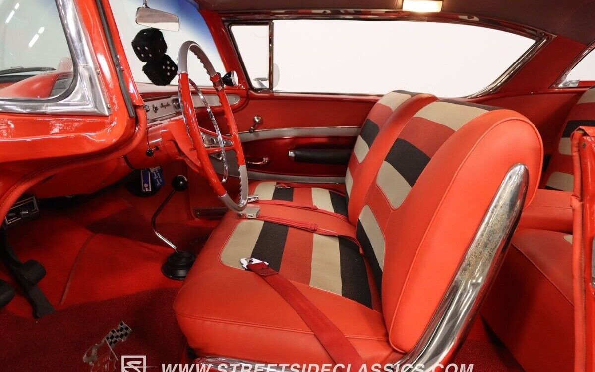 Chevrolet-Impala-Coupe-1958-4