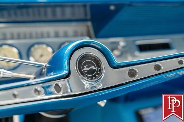 Chevrolet-Impala-Coupe-1962-26