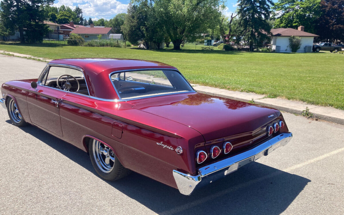 Chevrolet-Impala-Coupe-1962-3