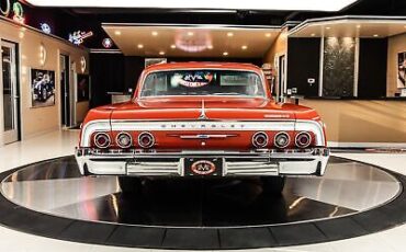 Chevrolet-Impala-Coupe-1964-13