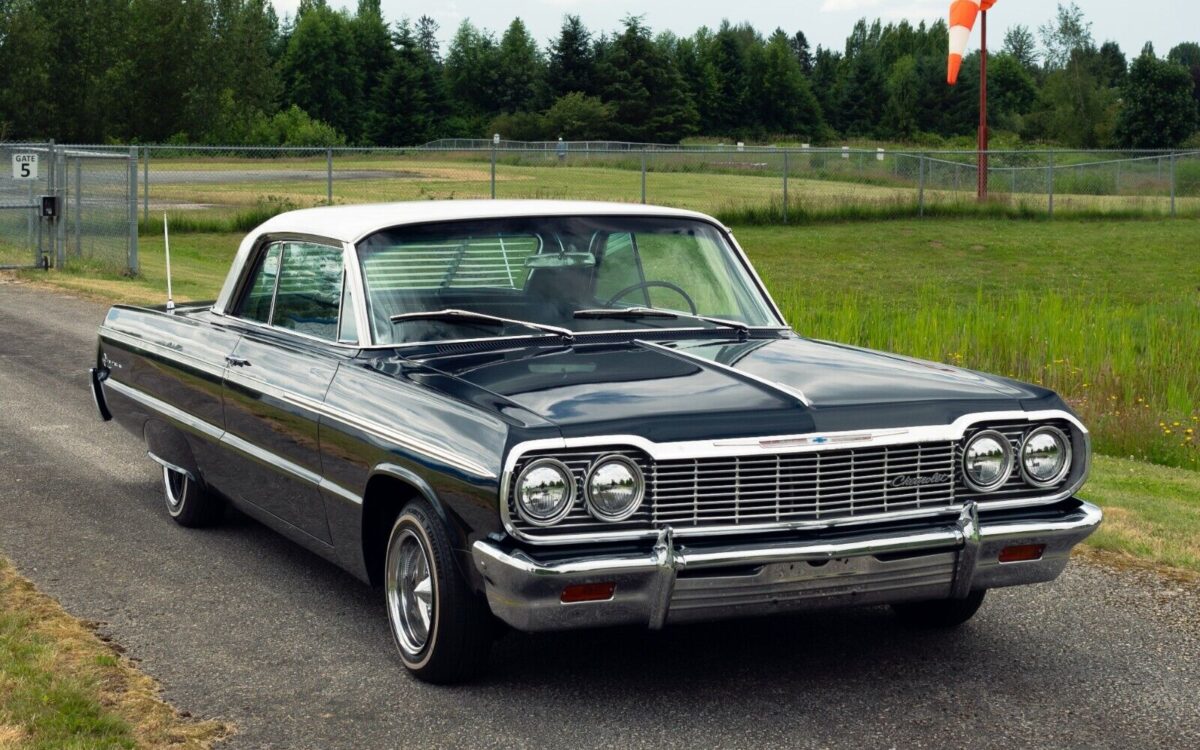 Chevrolet Impala Coupe 1964