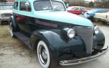 Chevrolet-Master-Deluxe-Berline-1939