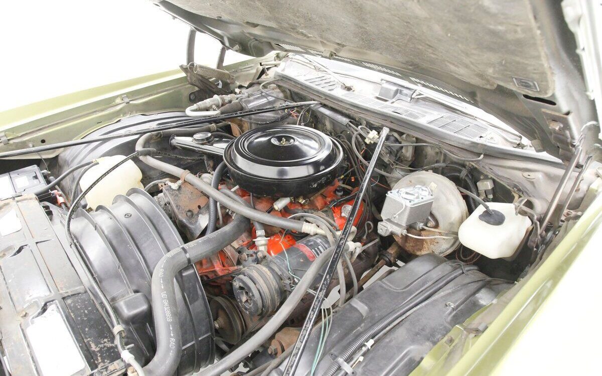 Chevrolet-Monte-Carlo-1973-10