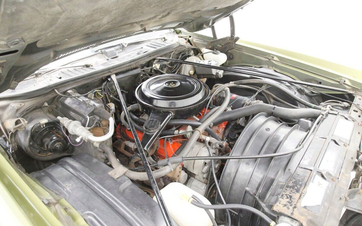 Chevrolet-Monte-Carlo-1973-9