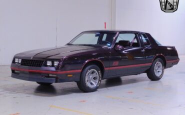 Chevrolet-Monte-Carlo-1987-2