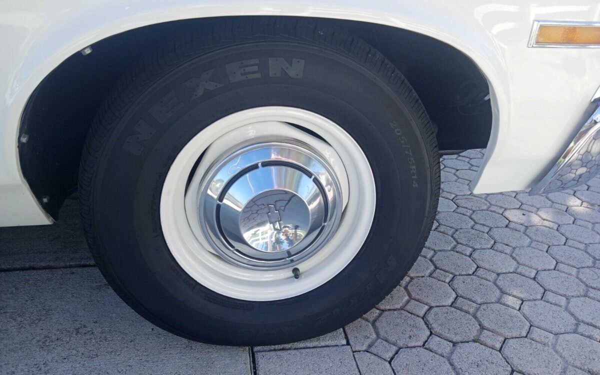 Chevrolet-Nova-1971-14