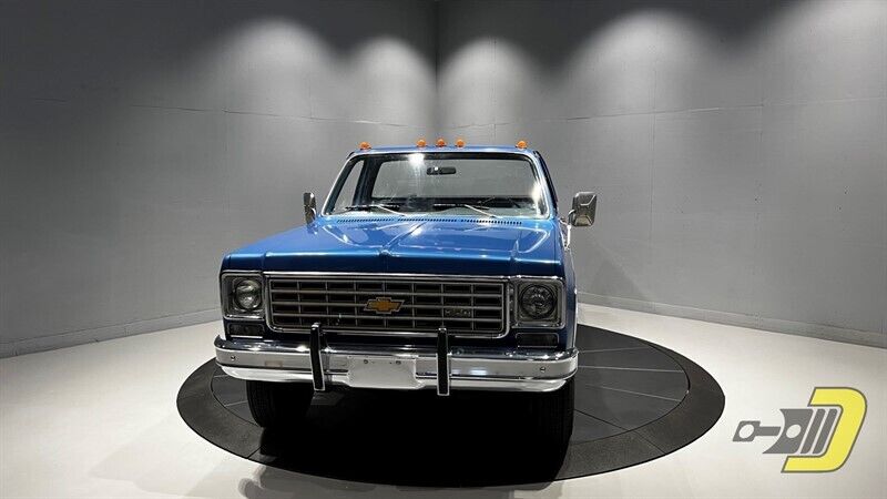 Chevrolet-Other-Pickups-1975-14