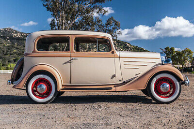 Chevrolet-Standard-Six-Coupe-1934-8