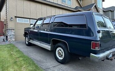 Chevrolet-Suburban-1988-4