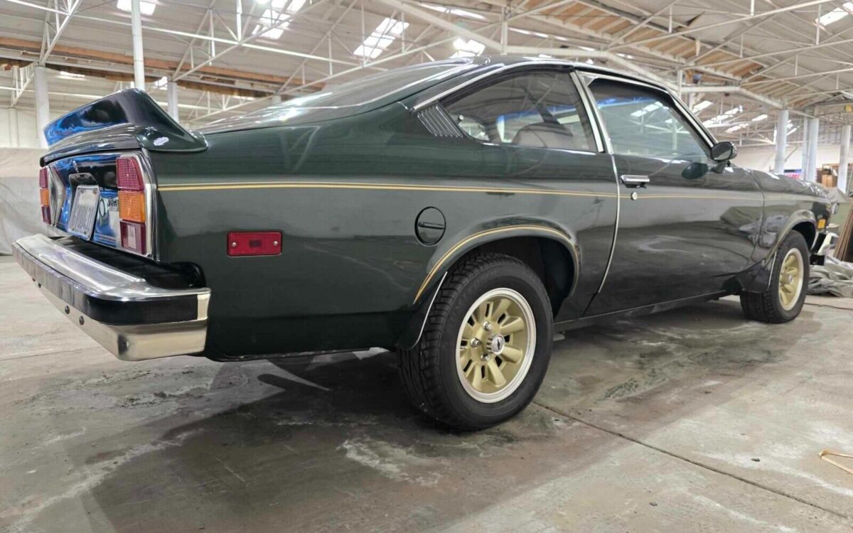 Chevrolet-Vega-Coupe-1976-5