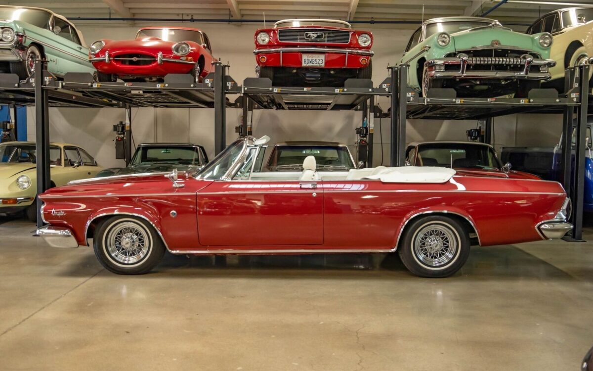 Chrysler-300-K-413390HP-2x4BBL-Stroked-to-472-c.i.-V8-Cust-Cabriolet-1964-5