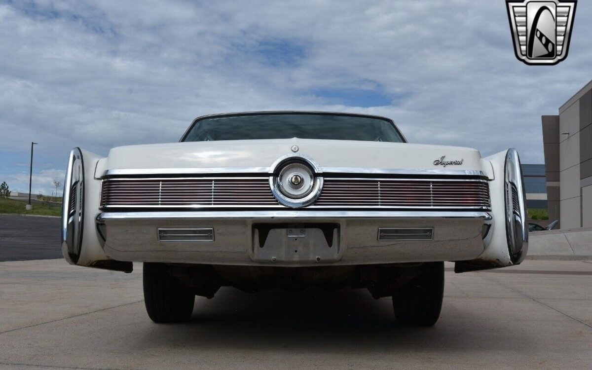 Chrysler-Imperial-1967-5