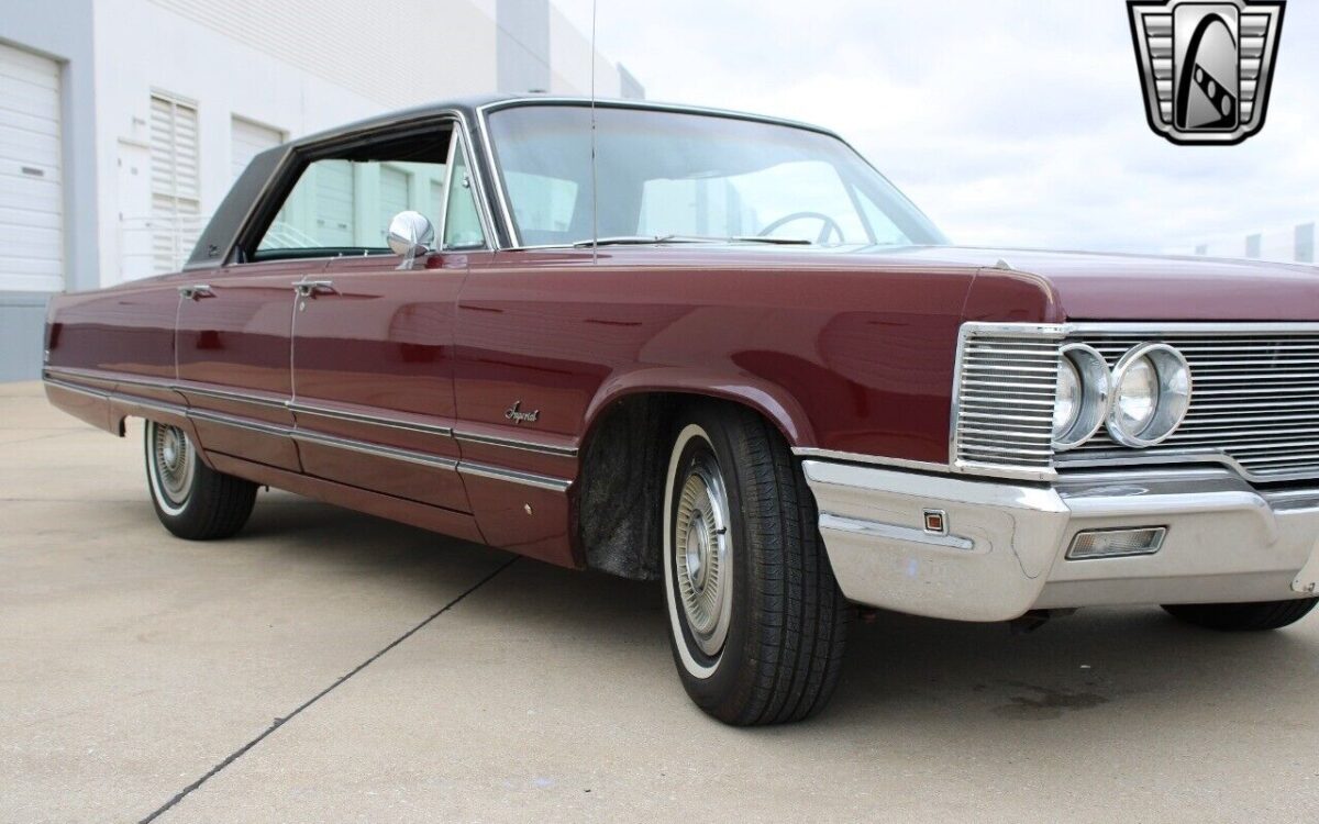 Chrysler-Imperial-1968-11