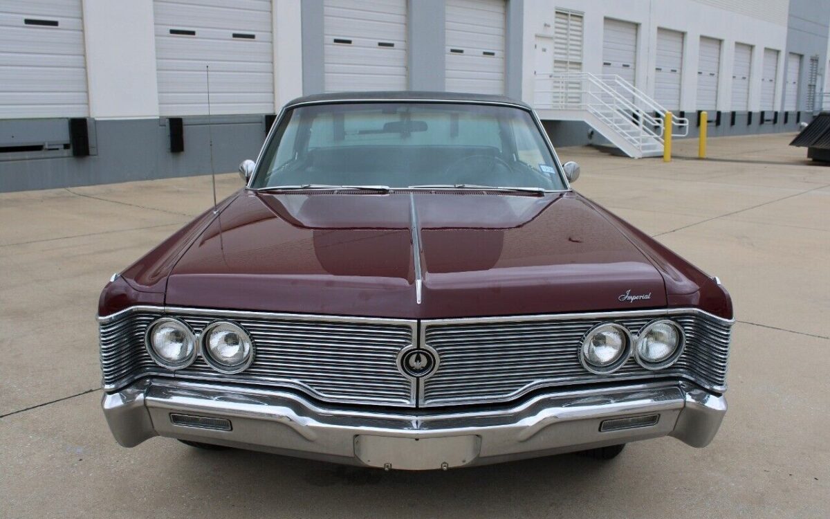 Chrysler-Imperial-1968-8