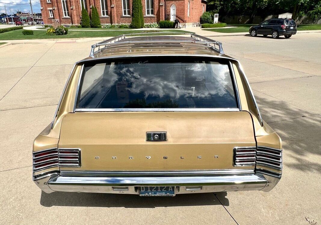 Chrysler-Town-and-Country-Break-1967-6