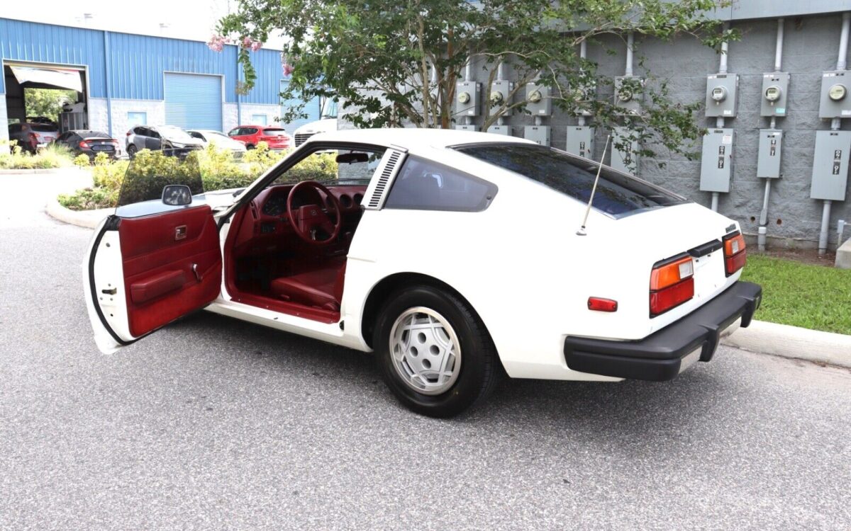 Datsun-Z-Series-Coupe-1979-19