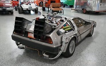 DeLorean-DMC-12-1981-4