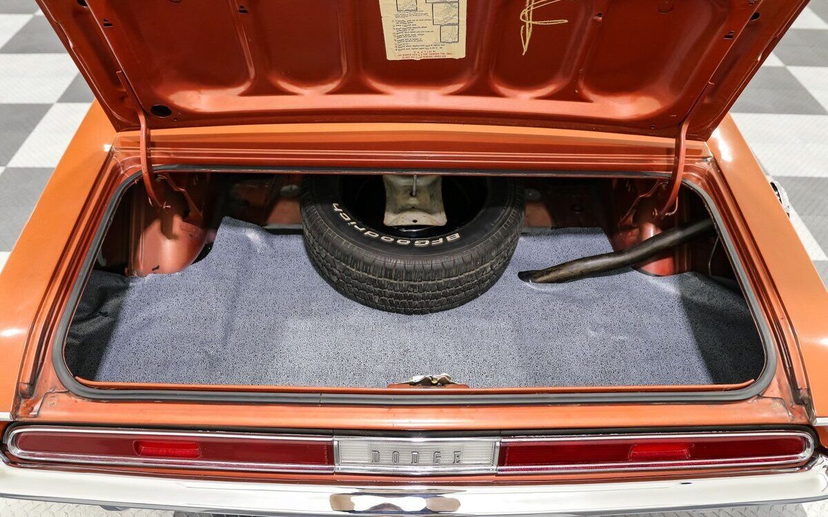 Dodge-Challenger-1970-20
