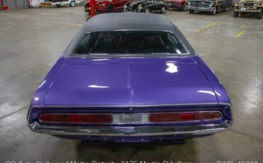 Dodge-Challenger-1970-3