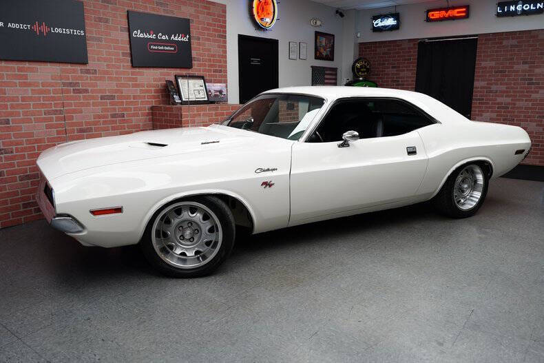 Dodge-Challenger-1970-3