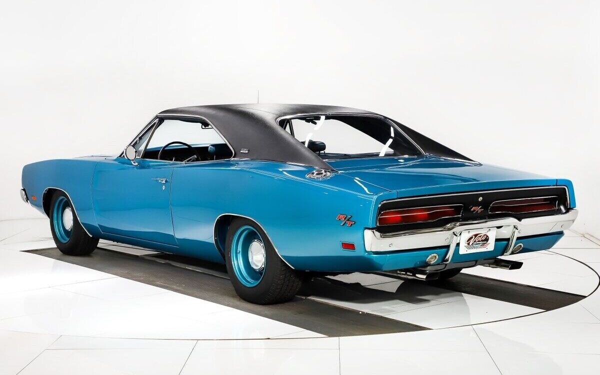 Dodge-Charger-1969-6