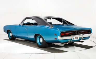 Dodge-Charger-1969-6