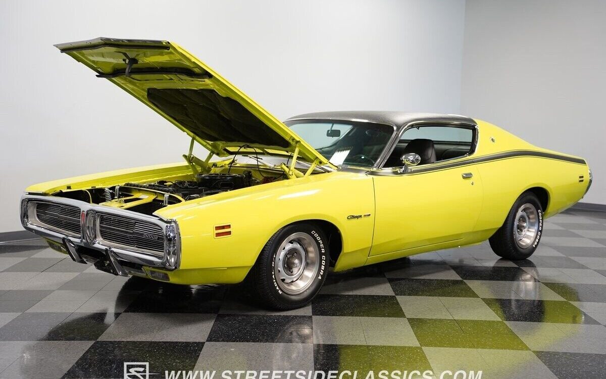 Dodge-Charger-1971-35