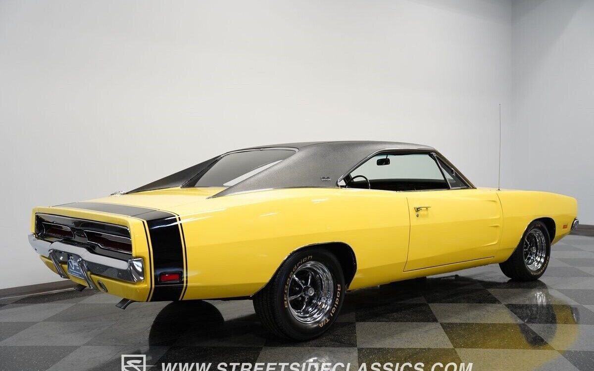 Dodge-Charger-Coupe-1969-11