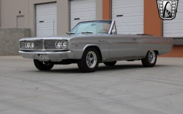 Dodge-Coronet-1966-3