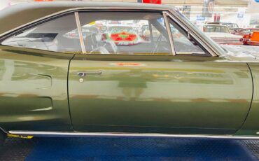 Dodge-Coronet-1969-31