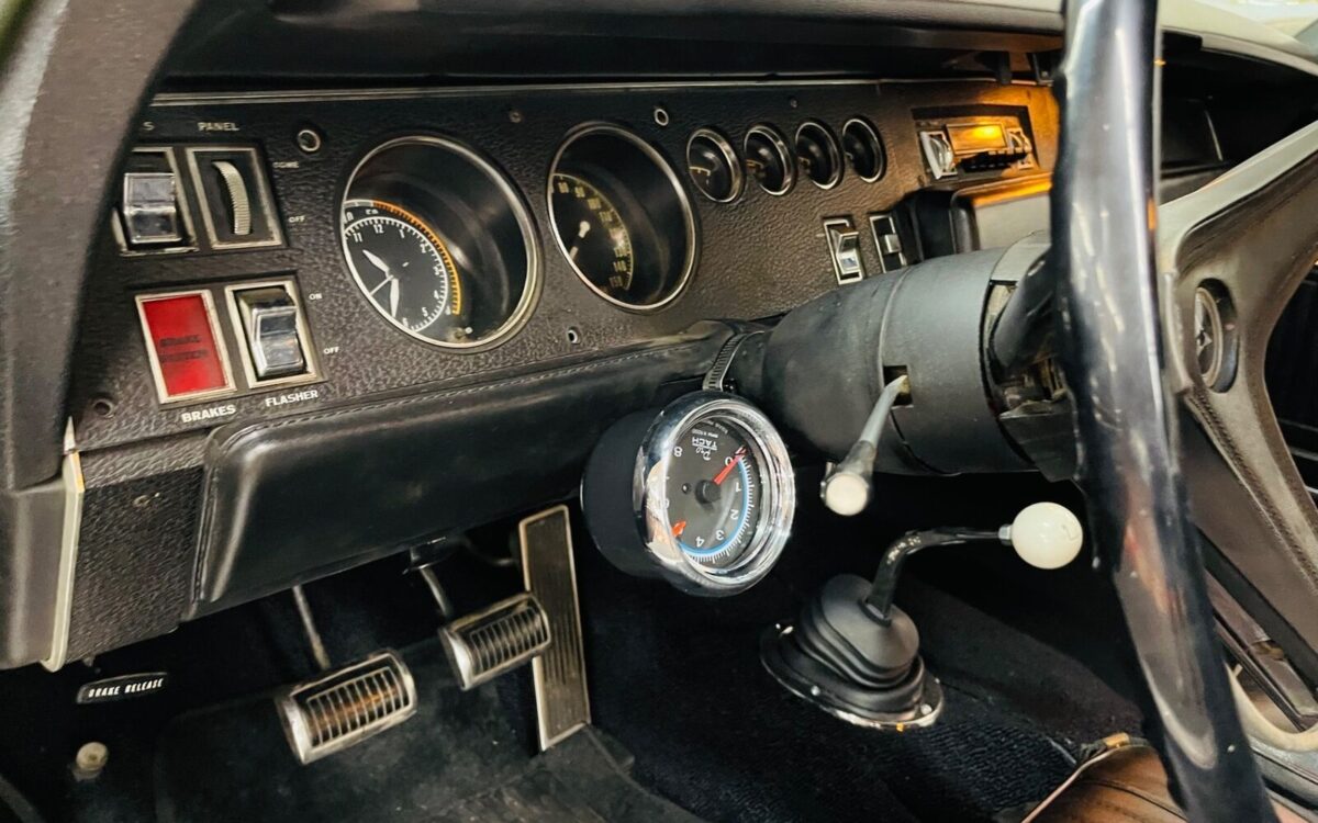 Dodge-Coronet-1969-38