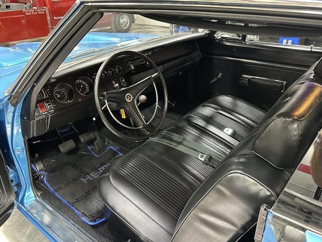 Dodge-Coronet-1969-9