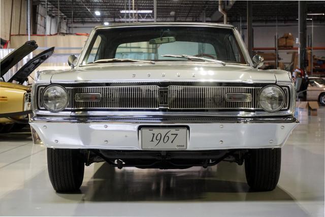 Dodge-Dart-1967-4