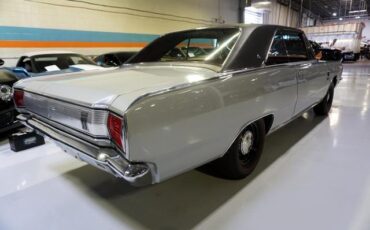 Dodge-Dart-1967-5