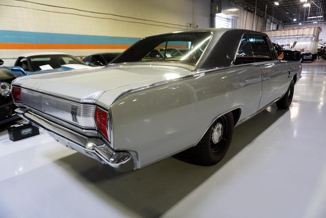 Dodge-Dart-1967-5