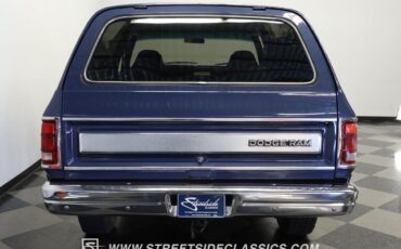 Dodge-Ramcharger-SUV-1988-8