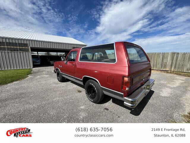 Dodge-Ramcharger-SUV-1989-7