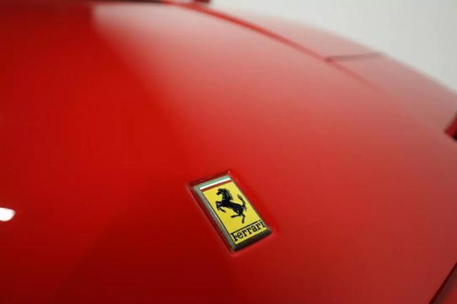 Ferrari-Testarossa-Coupe-1988-3