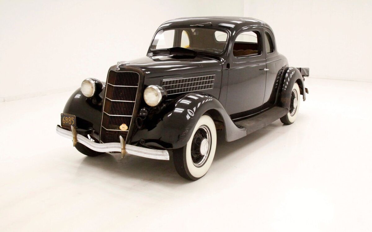 Ford-48-Series-Coupe-1935