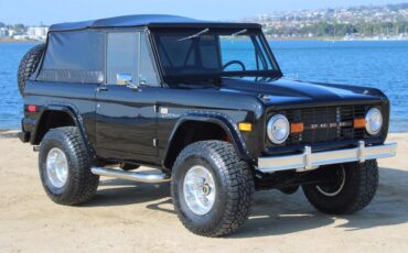 Ford-Bronco-1970-10