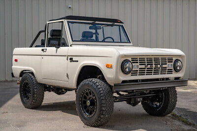Ford-Bronco-1970-11