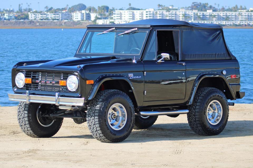Ford-Bronco-1970-6