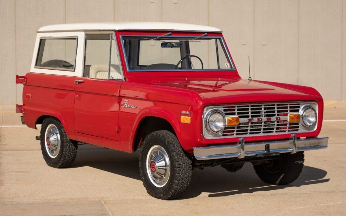 Ford-Bronco-1971-4