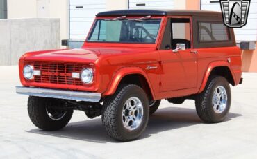 Ford-Bronco-1974-3