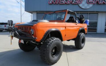 Ford-Bronco-1975-3