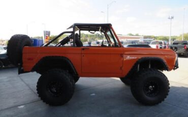 Ford-Bronco-1975-9